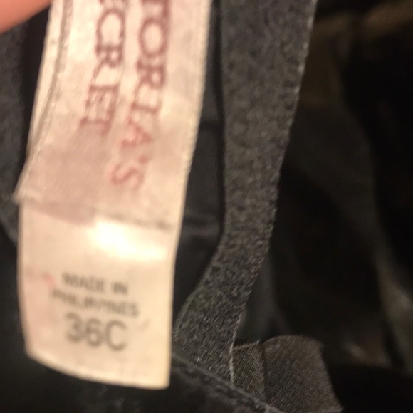 Victoria’s‎ Secret bra 36C ❤️ - Picture 5 of 5